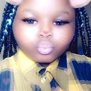 Meet your Posher, Makeema